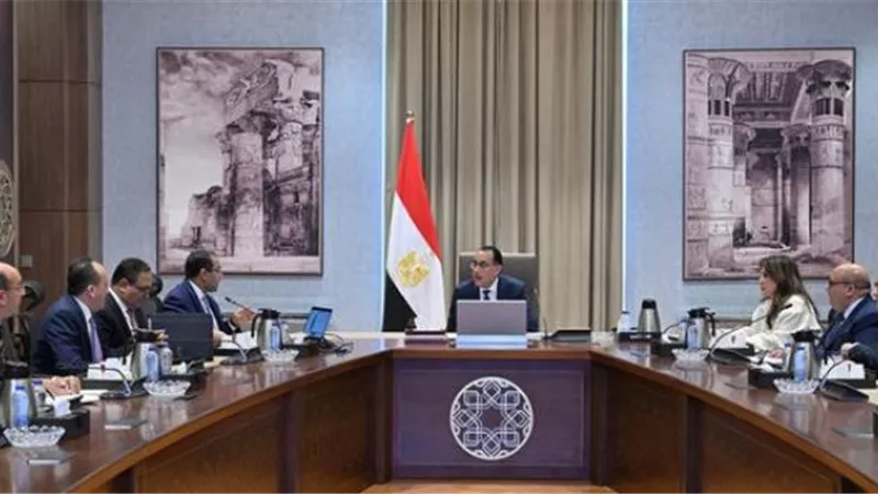 الحكومة تعلن عن مسابقات جديدة لشغل الآلاف من الوظائف