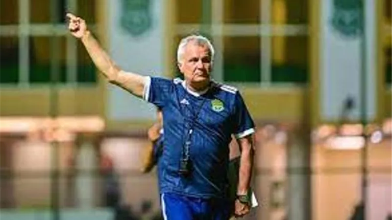 مدرب الاتحاد السكندرى السابق مديرا فنيا للهلال الليبى