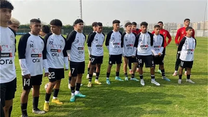 مران منتخب الشباب.. تعليمات متواصلة من شيتوس لتصحيح الأخطاء