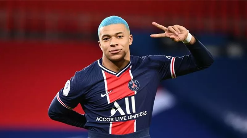 تشافى يعترف : لا اريد مبابى فى برشلونة