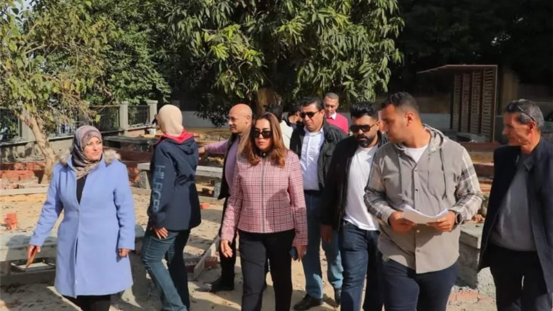 محافظ دمياط تتابع ميدانيا مشروع تطوير كورنيش النيل بالزرقا