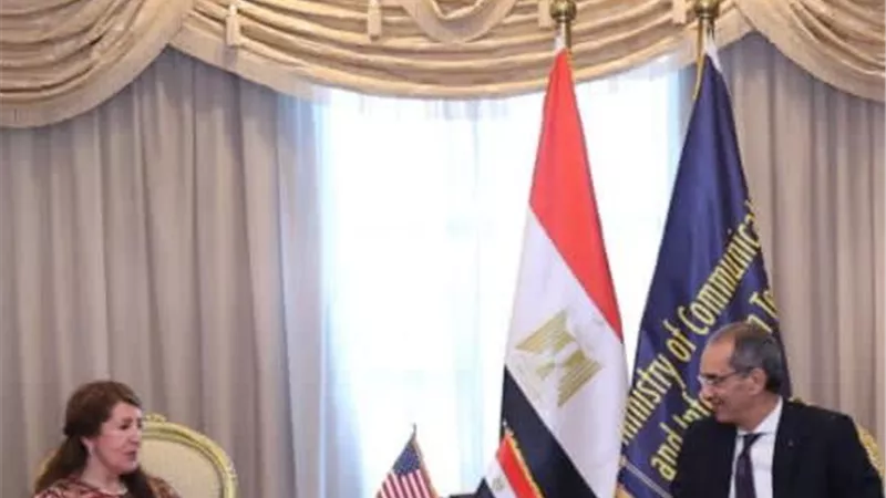 وزير الاتصالات :مصر غنية بالكوادر التكنولوجية