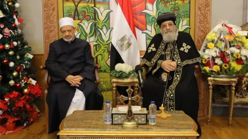 شيخ الأزهر يهنئ البابا تواضروس والأخوةالمسيحيين بمناسبةأعياد الميلاد
