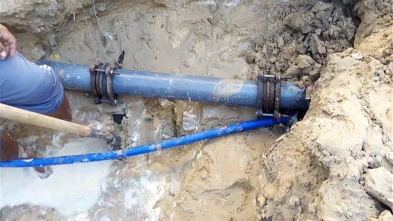 الجيزة: إصلاح كسر خط المياه بالعياط وإعادة ضخها للمناطق المتأثرة