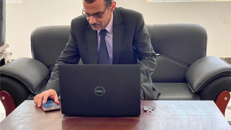 تعاون تكنولوجي بين مؤسسة العباقرة للعلوم ووكيل آداب العريش
