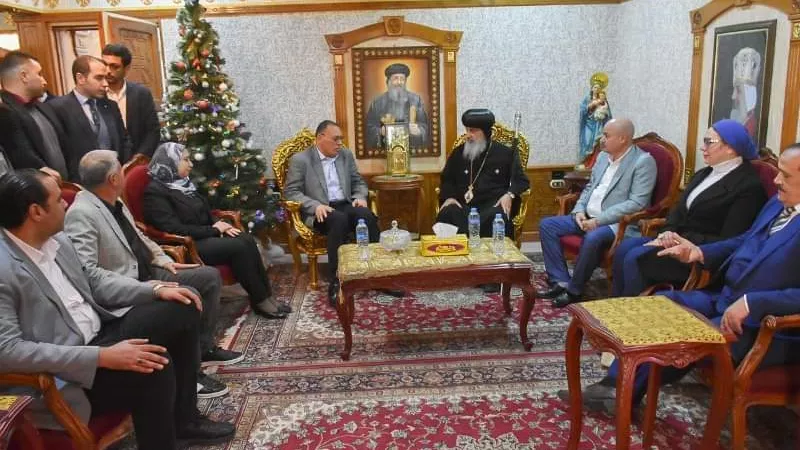 محافظ الشرقيةيزور مطرانيةفاقوس لتهنئتهم بعيد الميلاد المجيد