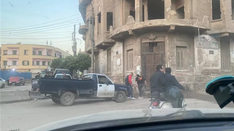 ضبط سايس ذبح إبن خالته للخلاف علي ركن سيارة بالمنصورة