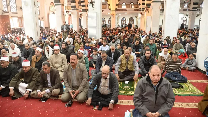 محافظ أسيوط يشهد ندوة تثقيفية عن الصحة الانجابية