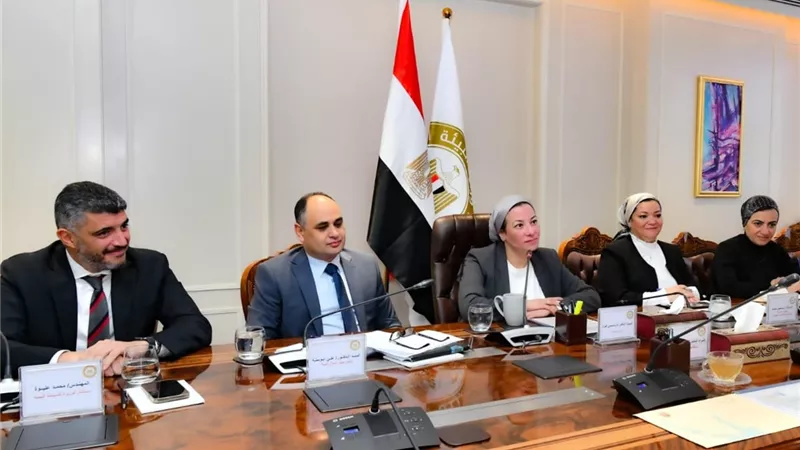 وزيرة البيئة : مشروع جرين فرصة تحويل شرم الشيخ لمدينة خضراء