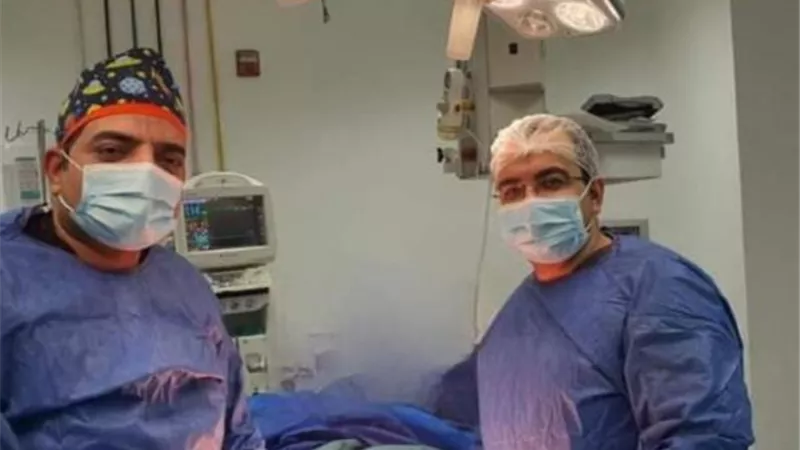 فريق طبي بالأزهر ينجح في إجراء عملية جراحية نادرة في بئر العبد