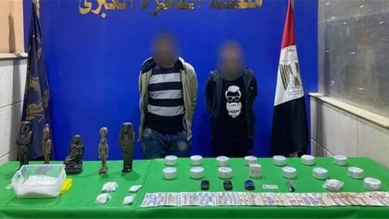 الكنز الوهمي .. ضبط 4 أشخاص بحثوا عن إرث الفراعنة بأسيوط