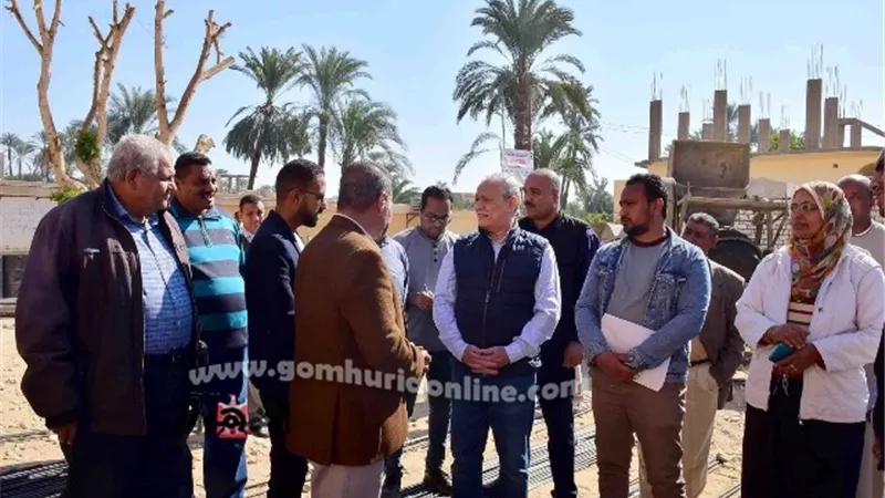 محافظ الأقصر يتفقد عدد من المشروعات التعليمية بالبياضية