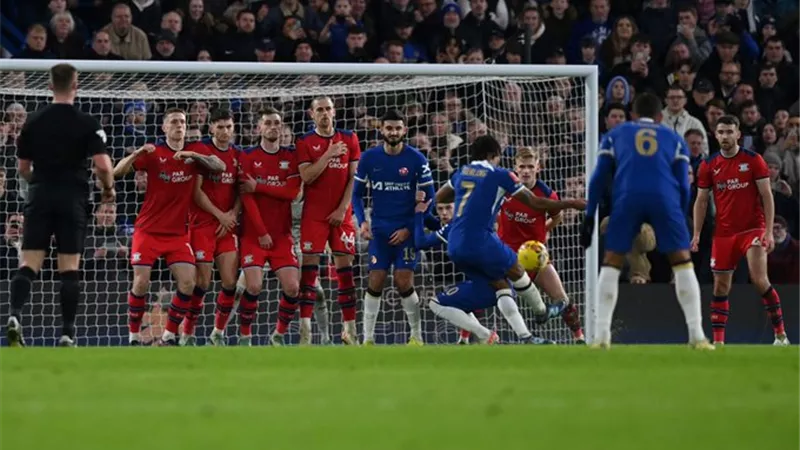 تشيلسي يفوز بسهولة علي بريستون برباعية في كأس الاتحاد الإنجليزي