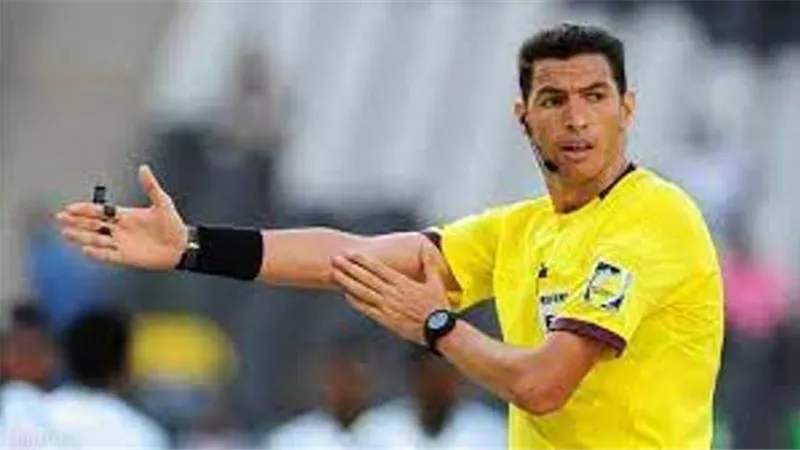 ربنا يستر .. جهاد جريشة ينتقد اتحاد الكرة بسبب قائمة الحكام الدوليين