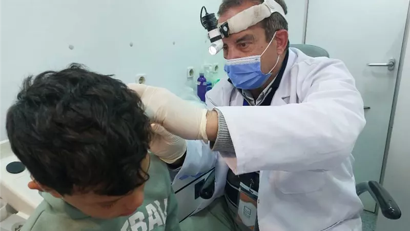 علاج ١٦٩٠ مواطنا بالمجان في قافلة طبية بدمياط