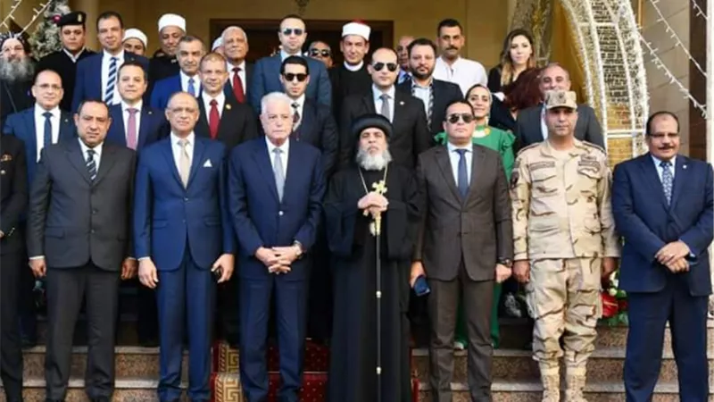 محافظ جنوب سيناء يزور كاتدرائيه السمائيين بشرم الشيخ