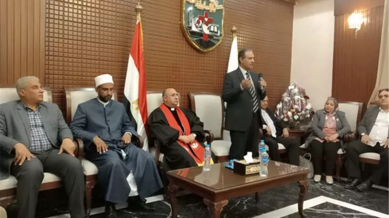 بيت العائلة المصرية بالإسماعيلية يهنئ الأقباط بعيد الميلاد المجيد