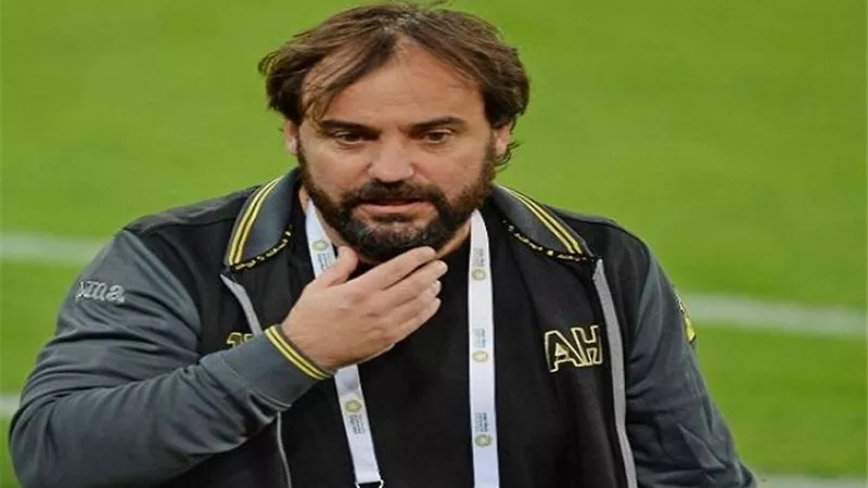 الشباب السعودى يقدم عرضًا رسميًا لـ خوسيه سييرا لقيادة الفريق