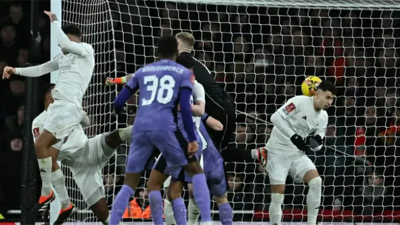 تعرف على أفضل لاعب في ليفربول أمام آرسنال بـ كأس الاتحاد