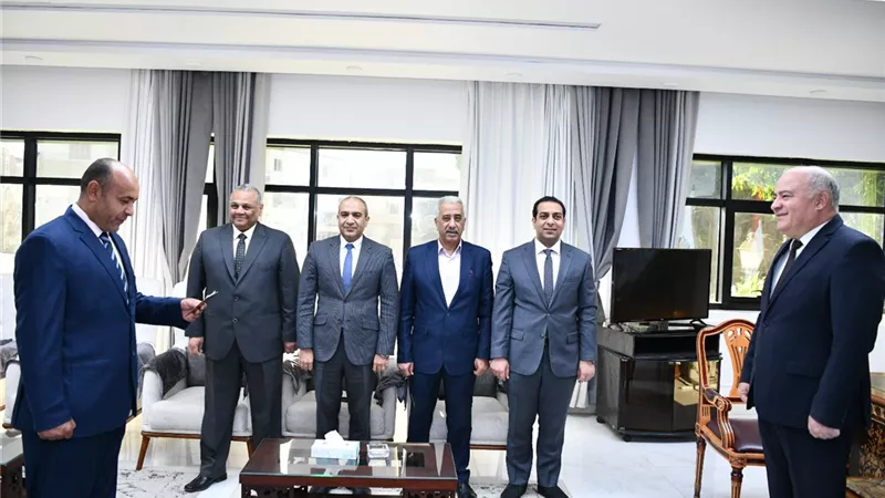 الداودى يشهد أداء حلف اليمين لمديرى عام الشباب والرياضة بقنا