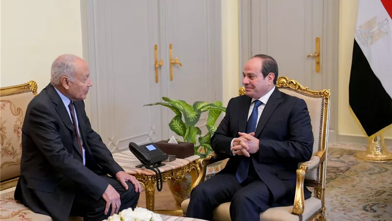 الرئيس السيسي يستقبل الأمين العام لجامعة الدول العربية