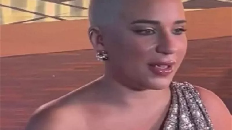إنقاذ منزل أسما شريف من حريق هائل بمنزلها .. صورة