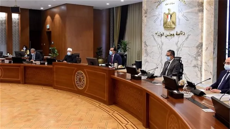 متحدث الوزراء يكشف أسباب حصر أعداد «الضيوف» المقيمين في مصر