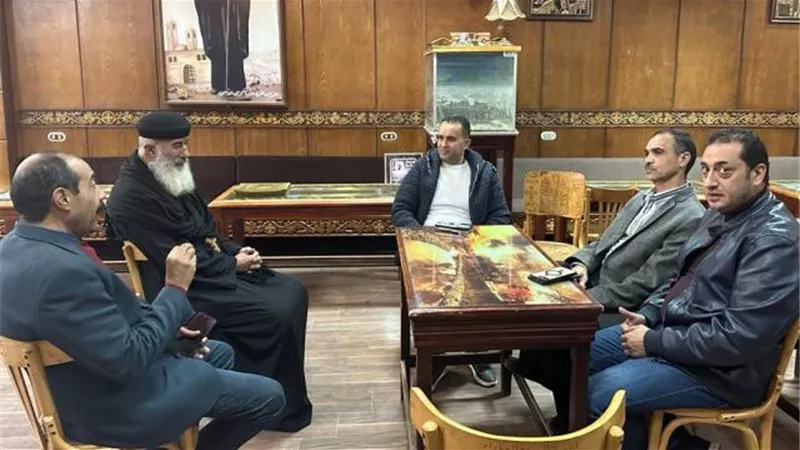 جهاز دمياط الجديدة يقدم التهنئة للأخوة المسيحيين فى عيد الميلاد