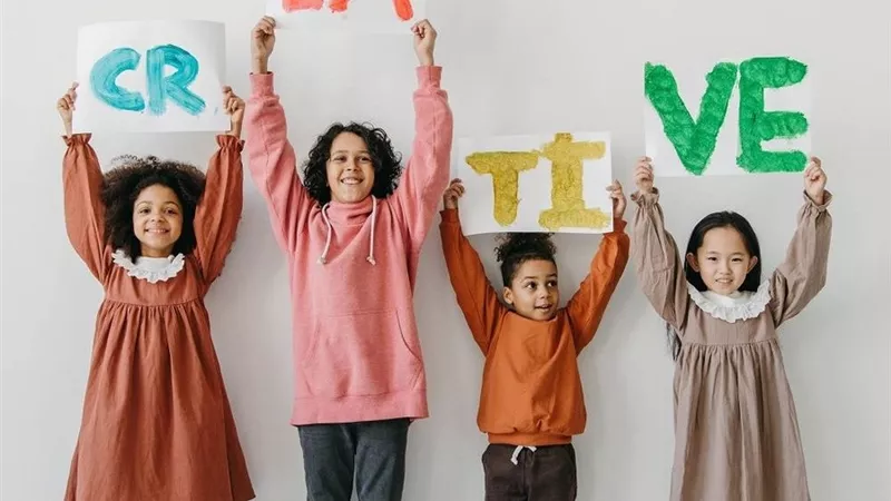 4 نصائح تساعد طفلك على الابداع..تعرف عليها