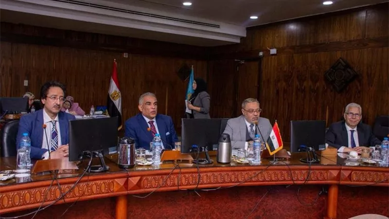 ترقية 21 عضوا بهيئة التدريس وتعيين 4 مدرسين بجامعة طنطا