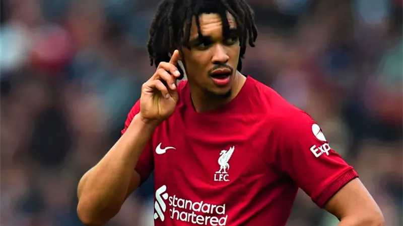 ليفربول يعلن حجم إصابة أرنولد.. ومدة غيابه
