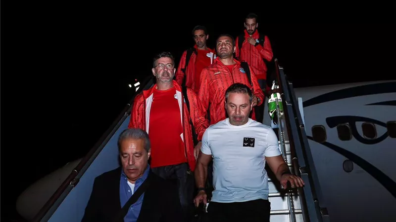 وصول بعثة منتخب مصر إلى أبيدجان