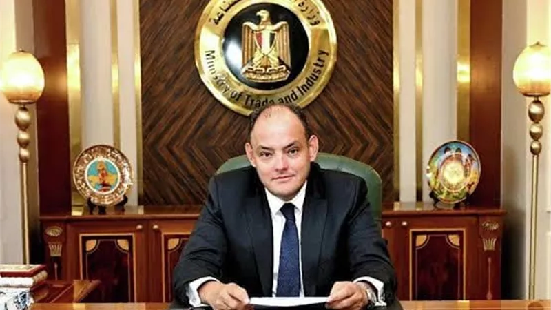 وزير التجارة يشارك في اجتماعات اللجنة العليا للشراكة الصناعية بالبحرين