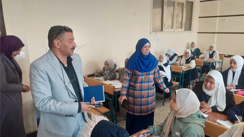 مدير تعليم نجع حمادي: 34907 طلاب يؤدون امتحان الترم الأول