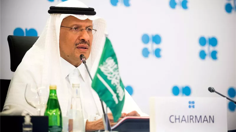 وزير سعودي: المملكة تعمل إقليميا وعالميا للحفاظ على قطاع الطاقة