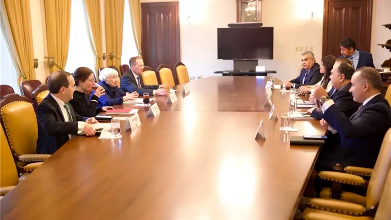 وفد مصري رفيع المستوى يبحث مع وزيرة الخزانة الأمريكية تعزيز العلاقات الاقتصادية