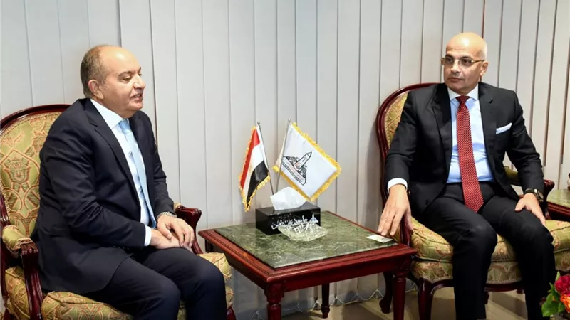 السفير الاردني في زيارة لجامعة عين شمس