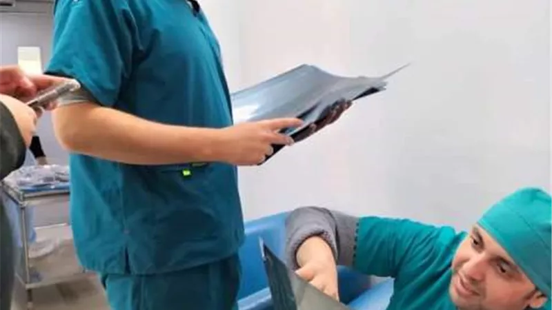 إجراء عملية كى لفقرات المفاصل بالعمود الفقرى