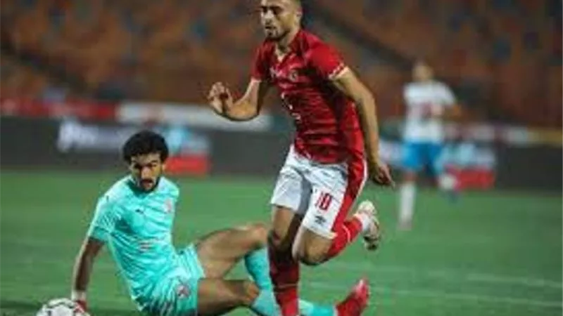 لا صفقات تبادلية .. نجم الاهلى يطلب الرحيل مجانا