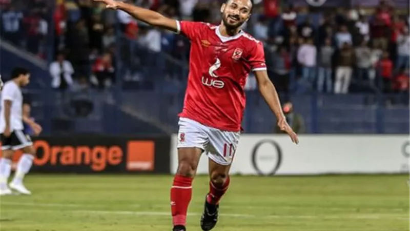 حمزة المثلوثي: علي معلول أسطورة أهلاوية ويجب تجديد تعاقده