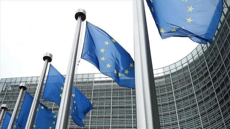 المفوضية الأوروبية:لن يتم تسليم مليون قذيفة لأوكرانيا بنهاية مارس