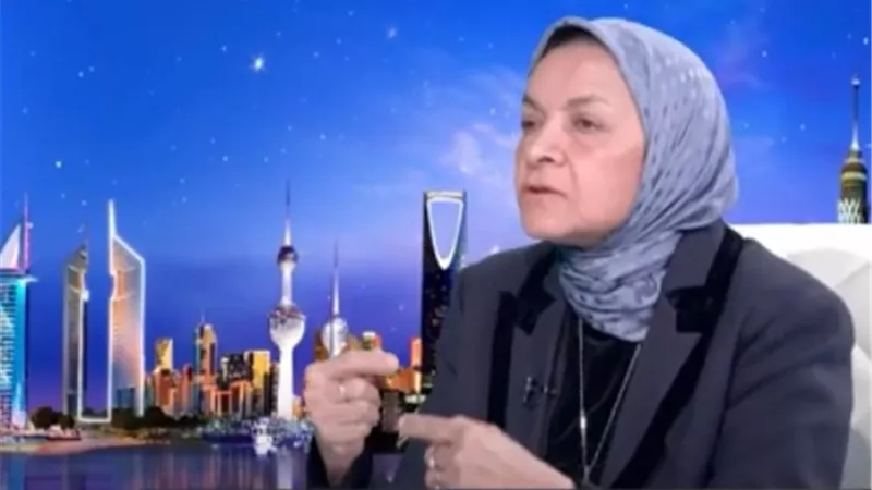 يمن الحماقي تطالب بتحصيل رسوم من المقيمين بمصر.. فيديو