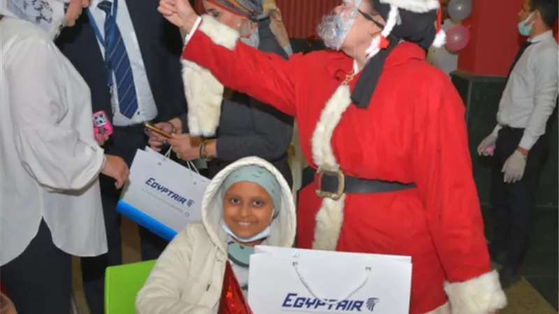 مصر للطيران تنظم جولة تعريفية لمجموعة من أطفال مستشفي 57357