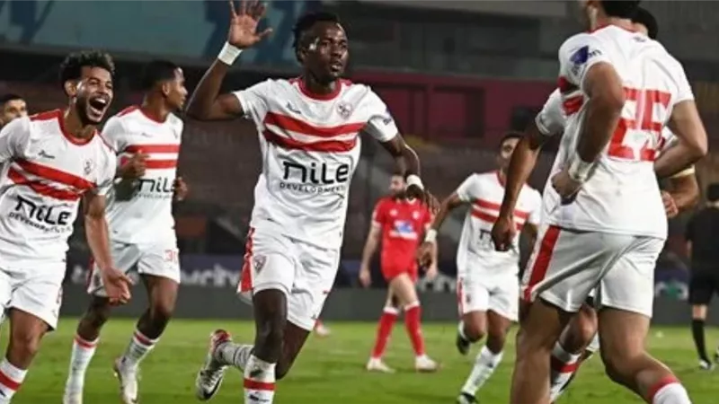 تعثر انتقال مهاجم الأهلي لـ الزمالك .. انتهاء أزمة القيد خلال ساعات