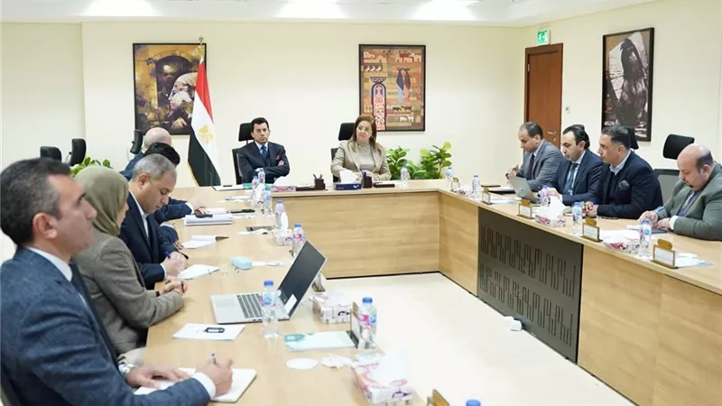 وزيرا التخطيط والشباب يناقشان تشغيل مدينة مصر للألعاب الأولمبية