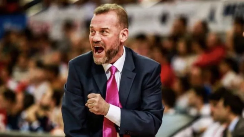 الأرجنتينى جارسيا مدربا للمنتخب السعودى لكرة السلة