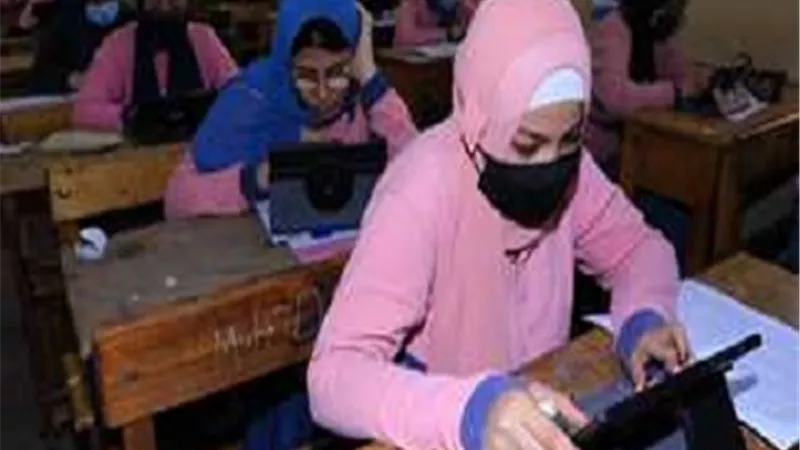 امتحانات ابناؤنا في الخارج تبدأ اليوم الكترونيًا