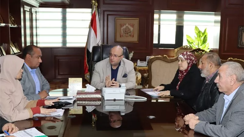 محافظ بني سويف يوجه بسرعة تنفيذ قرار إزالة لمنزل آيل للسقوط