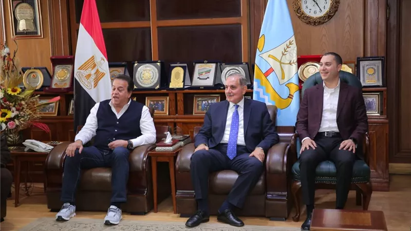 وزير الصحة في كفرالشيخ الدولة تولي اهتمام بصحة المواطنين