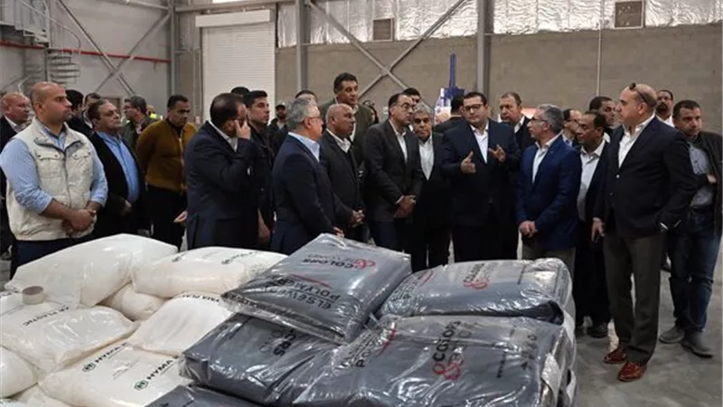 مدبولي يتفقد مصنع 